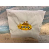 Trousse toilette sous marin jaune