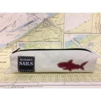 trousse requin rouge (3)