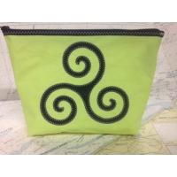 Trousse (jaune-vert) avec Triskel