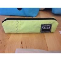 Trousse jaune/vert